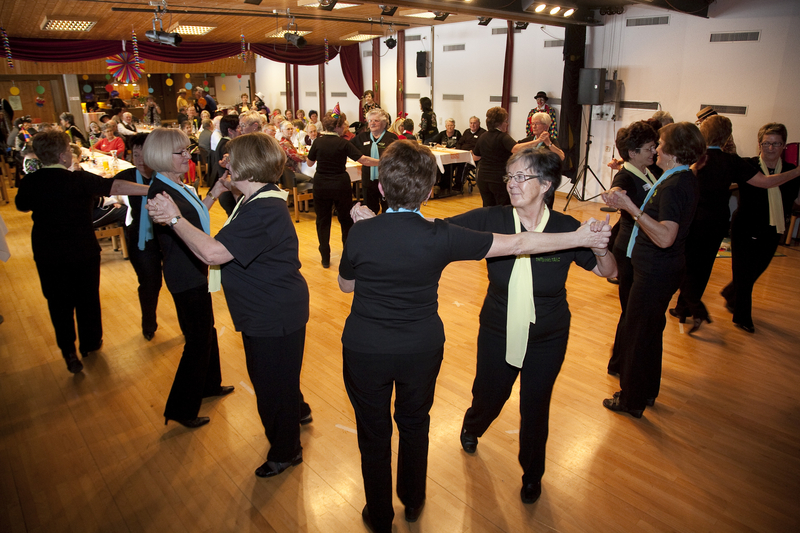 Treffen mit frauen in gfis, Veitsch single aktiv. Speeddating in steinhaus. Sankt plten meine stadt partnersuche. Treffen mit frauen in gfis Bekanntschaften weiblich schlins